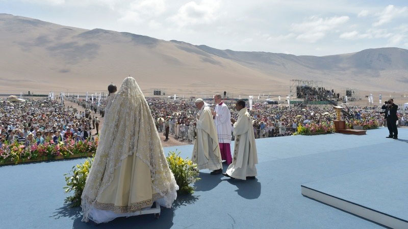 011 papa Iquique 800x450