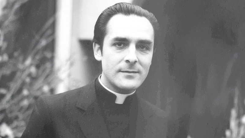 EL DISCURSO POÉTICO DE JOSÉ MIGUEL IBÁÑEZ